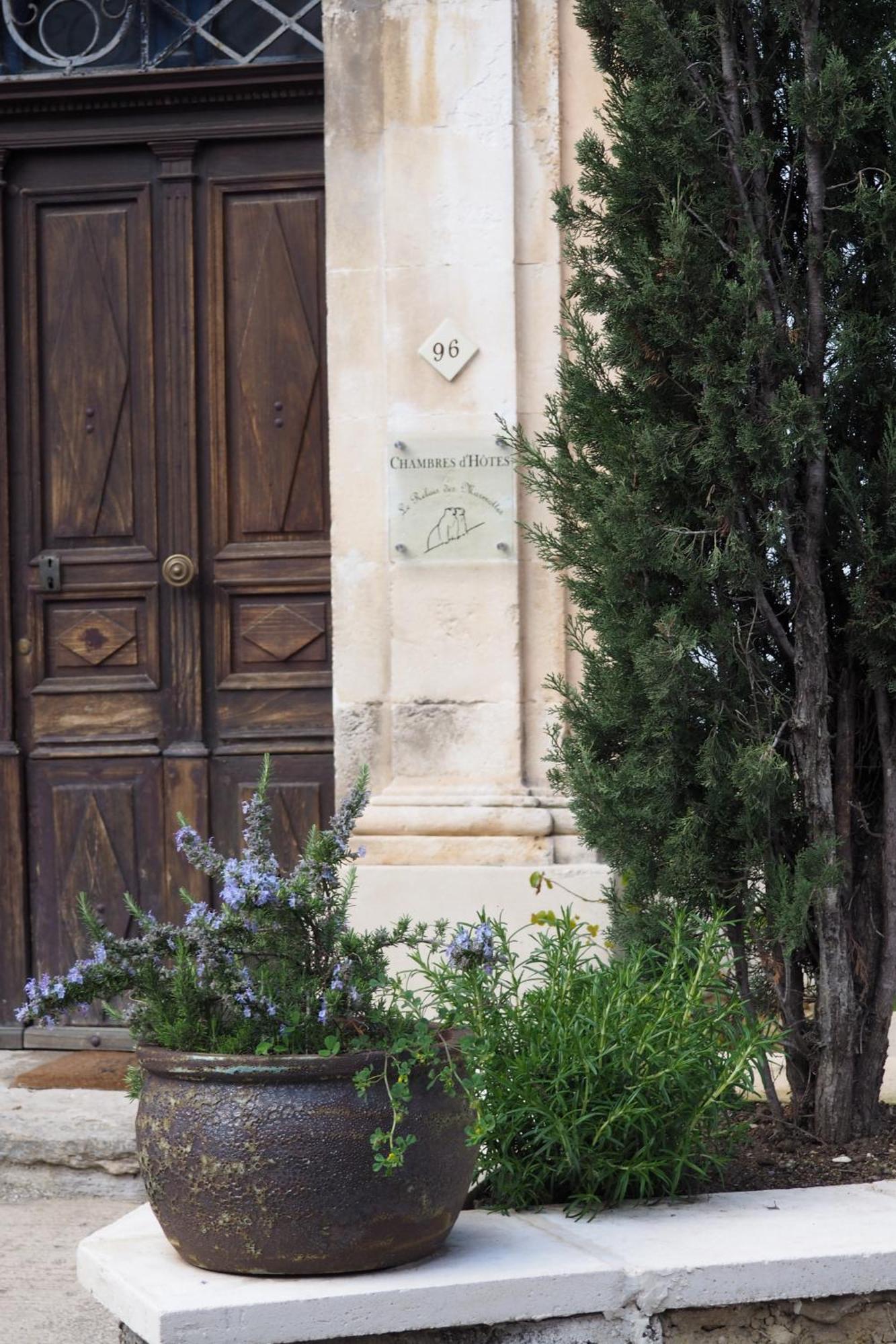 Chambres D'Hotes Le Relais Des Marmottes En Luberon Lagnes Экстерьер фото